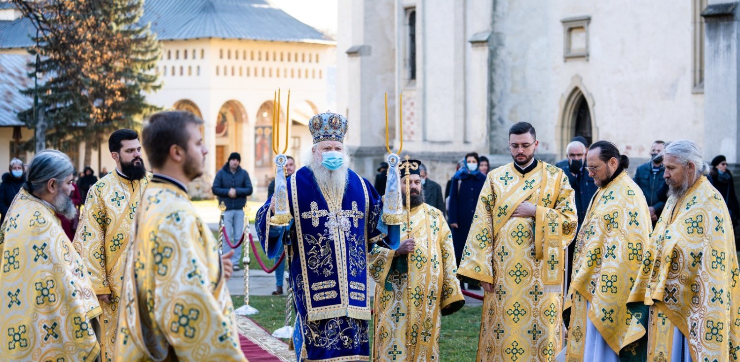 Maica Domnului prăznuită cu evlavie la Suceava 193399