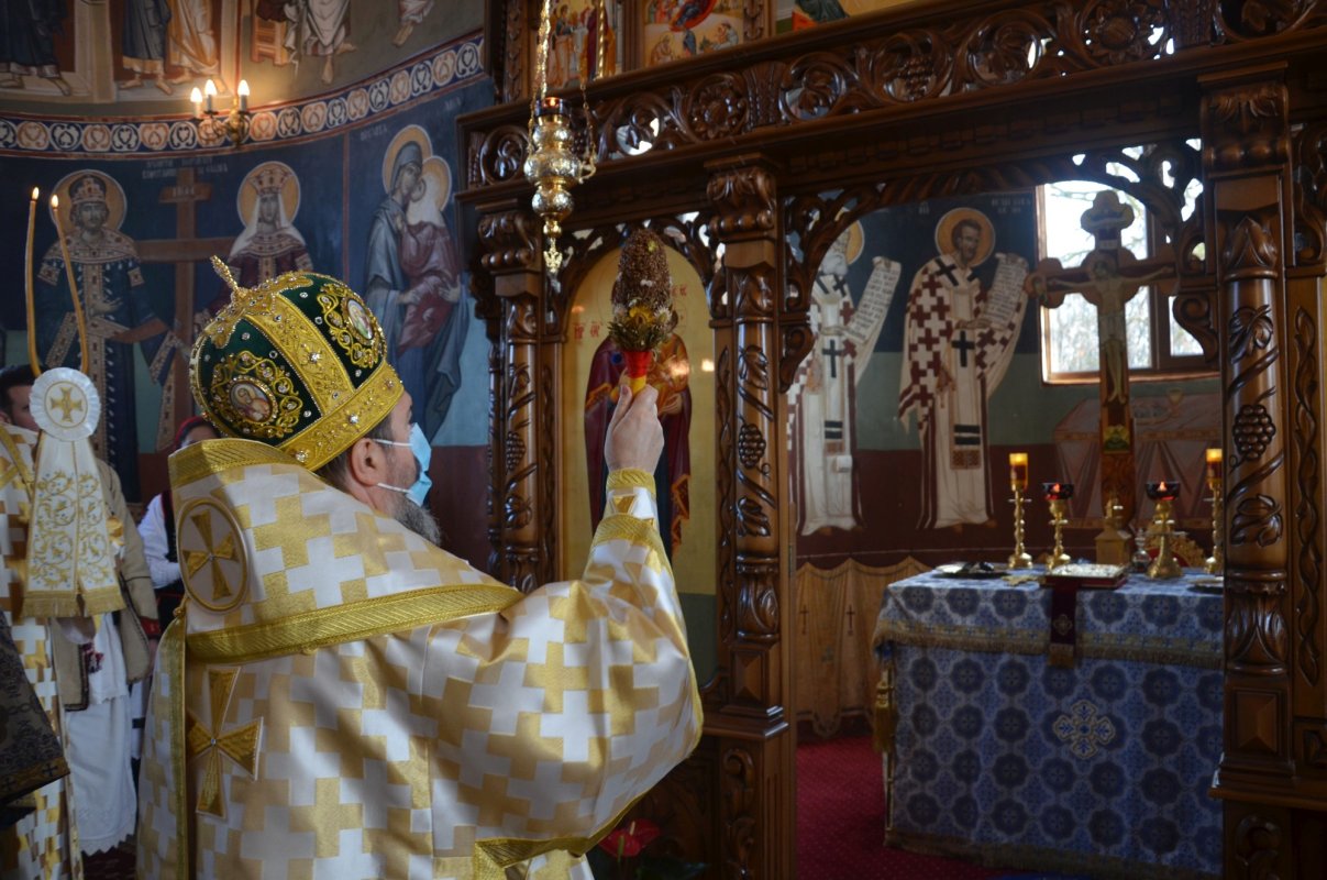 Hram la schitul din Valea lui Mihai, Episcopia Oradiei 193496