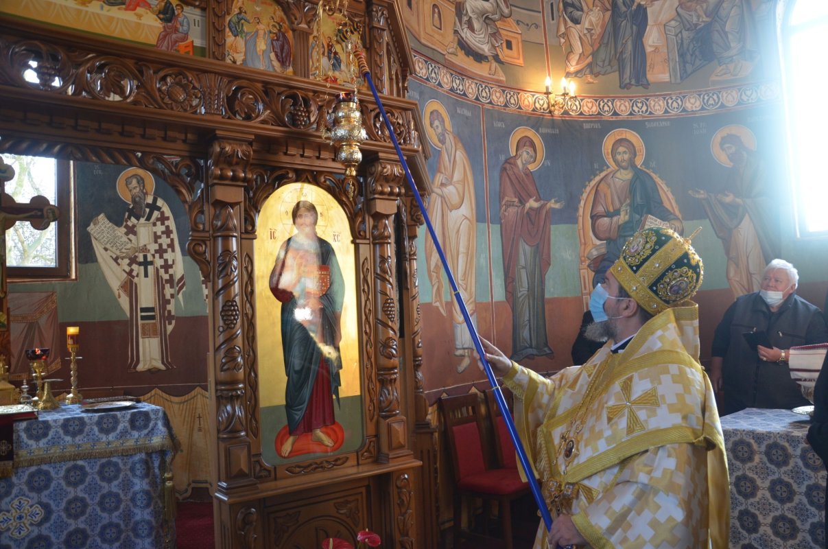 Hram la schitul din Valea lui Mihai, Episcopia Oradiei 193497