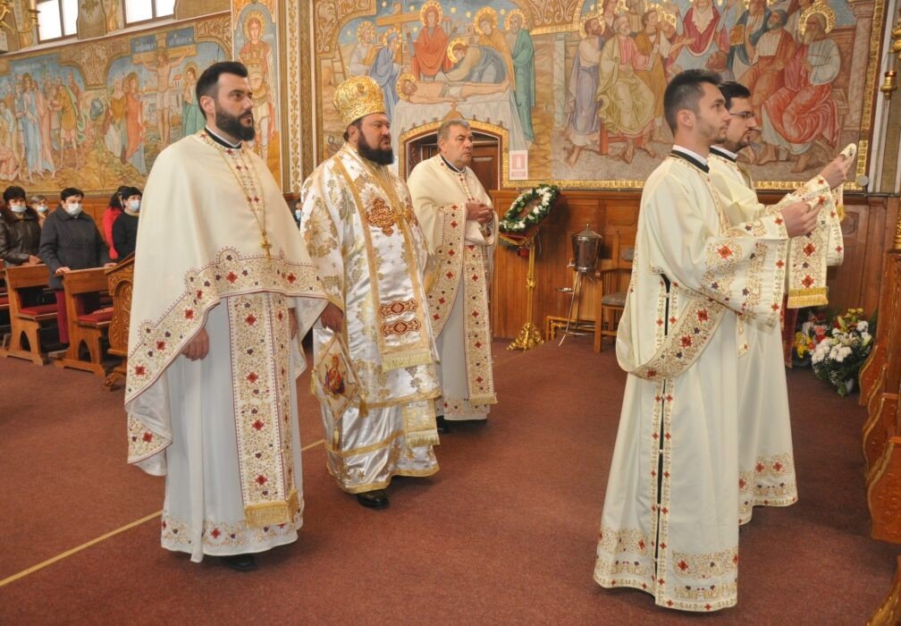 Liturghie arhierească în Șimleu Silvaniei 193502