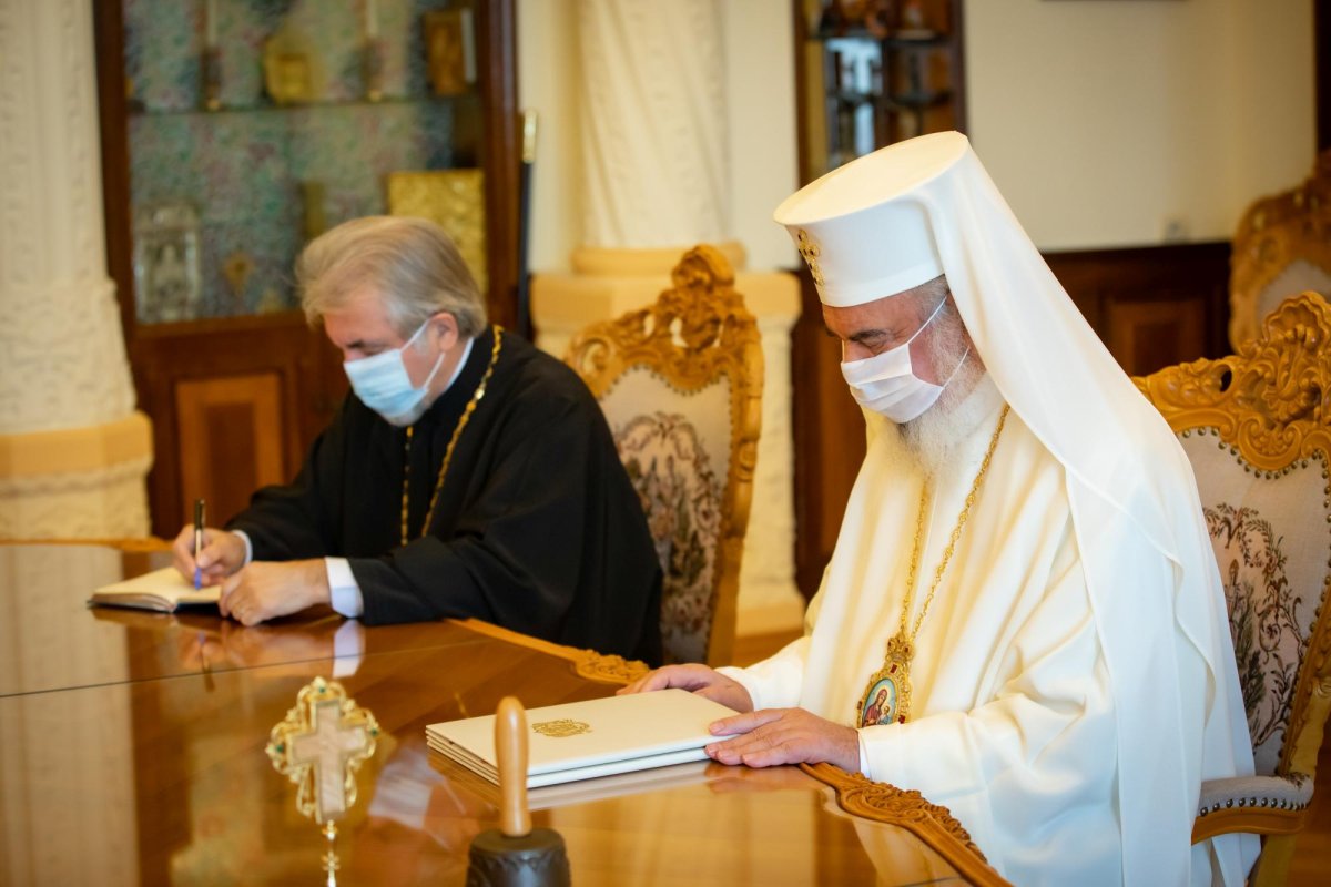 Ambasadorul Germaniei la Bucureşti în vizită de prezentare la Patriarhia Română 193632