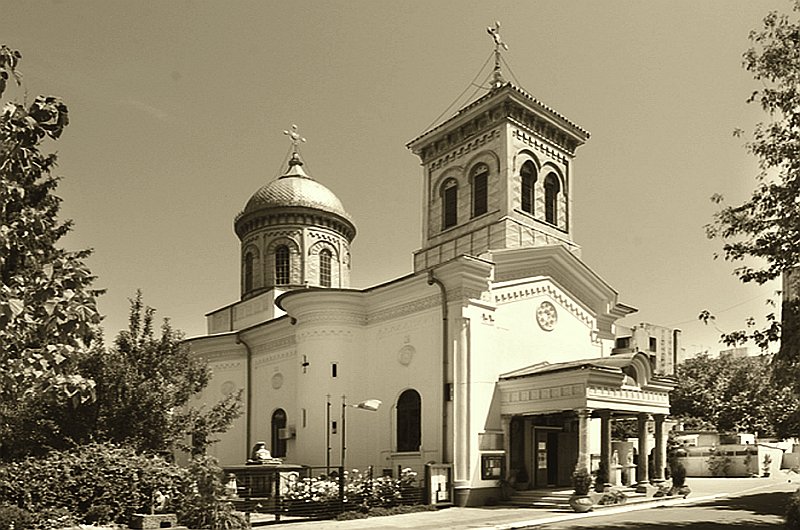 Evocare şi recunoştinţă pentru clericii adormiţi în Domnul de la Biserica Icoanei 193593