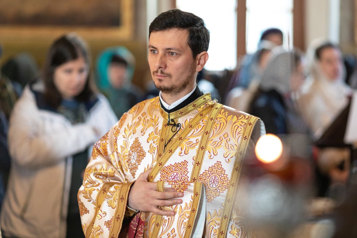 Sfânta Ecaterina cinstită de studenții teologi din București 193789