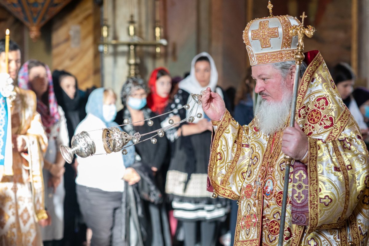 Sfânta Ecaterina cinstită de studenții teologi din București 193801