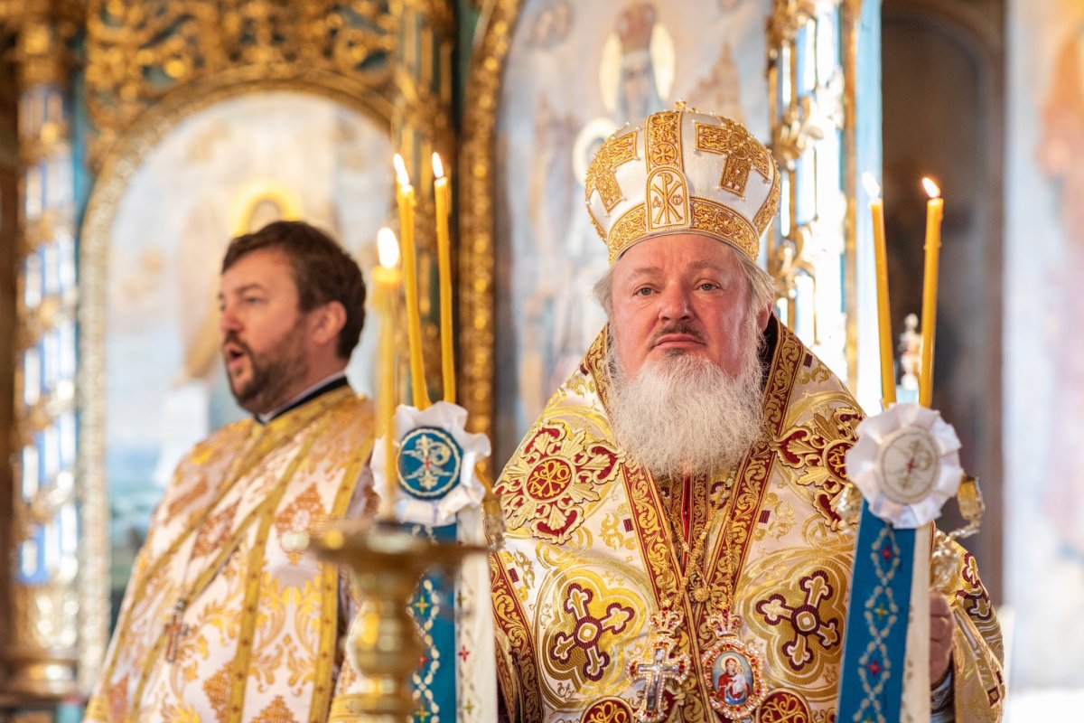 Sfânta Ecaterina cinstită de studenții teologi din București 193806