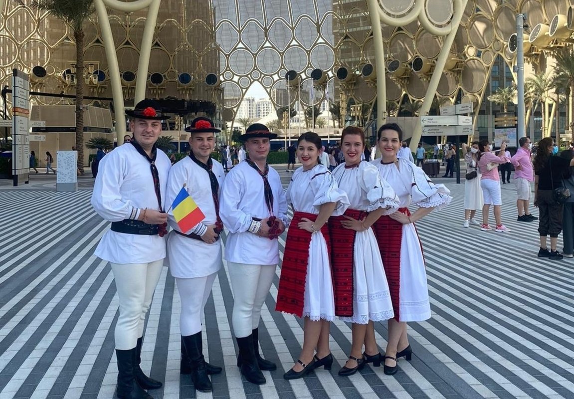 Manifestări culturale dedicate Zilei Naționale 193951