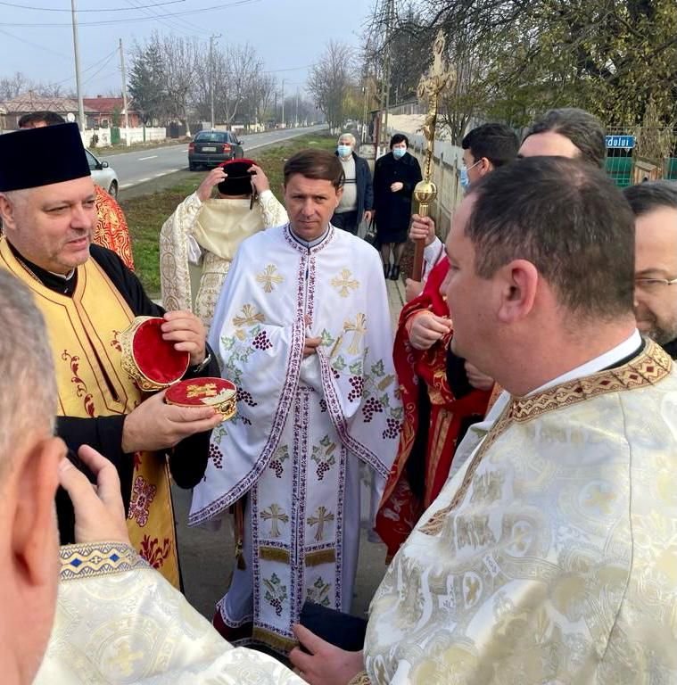 Dar duhovnicesc pentru o parohie ialomițeană 194286