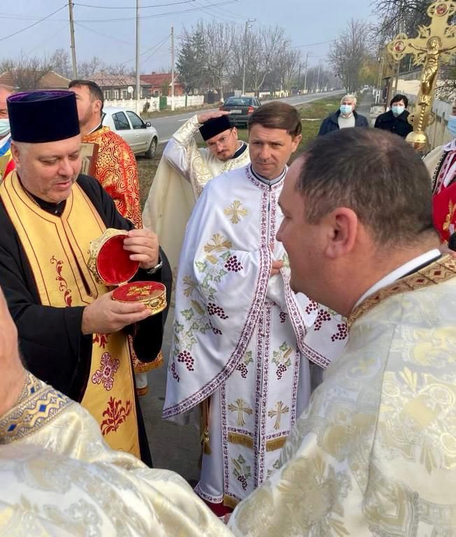 Dar duhovnicesc pentru o parohie ialomițeană 194295