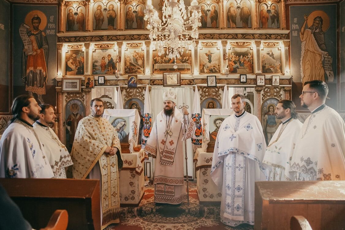 Slujiri arhiereşti în Protopopiatul Gherla 194351
