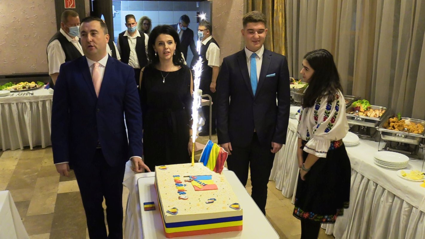 Slujire arhierească și Te Deum la Catedrala din Giula, de Ziua Națională a României 194861