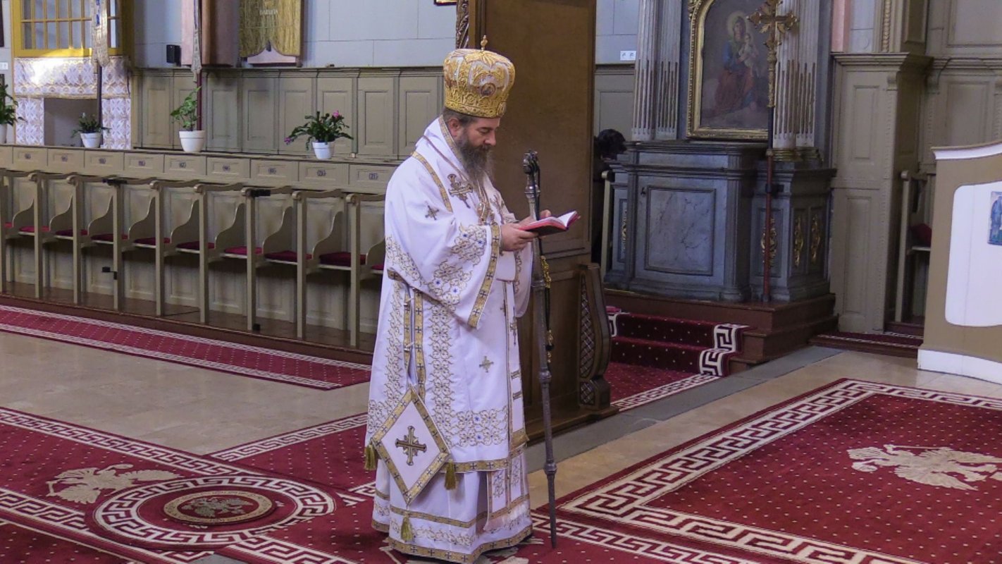 Slujire arhierească și Te Deum la Catedrala din Giula, de Ziua Națională a României 194863