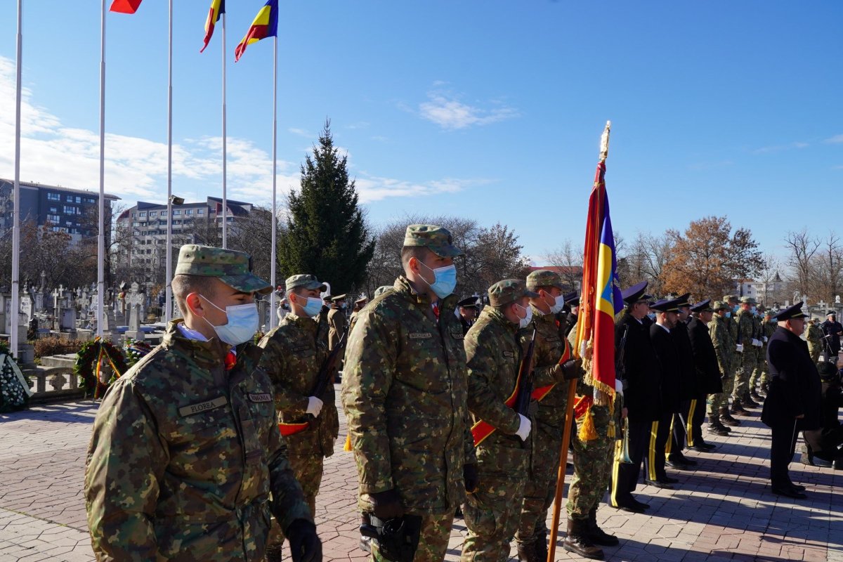 Ziua Naţională a României sărbătorită la Galaţi 194844
