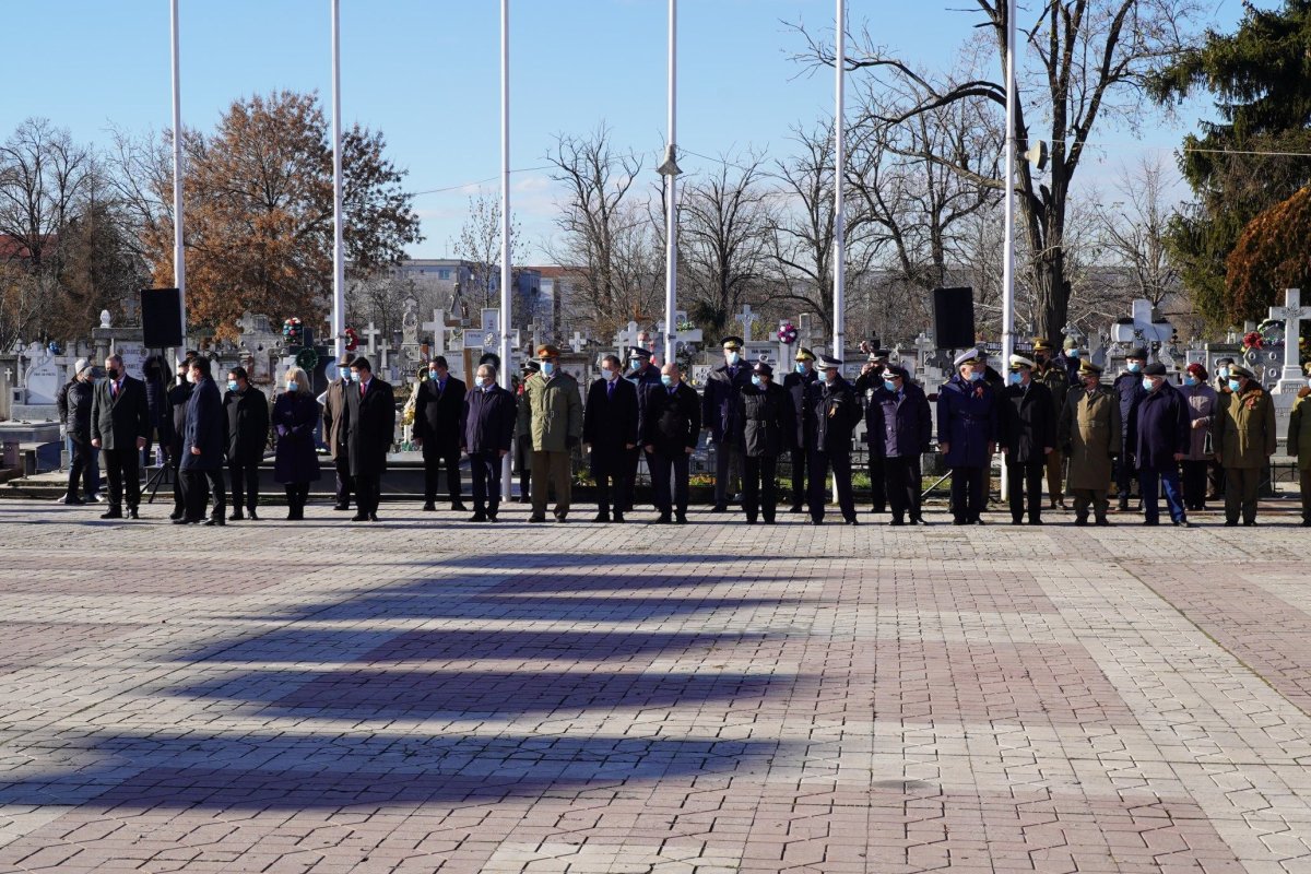 Ziua Naţională a României sărbătorită la Galaţi 194848