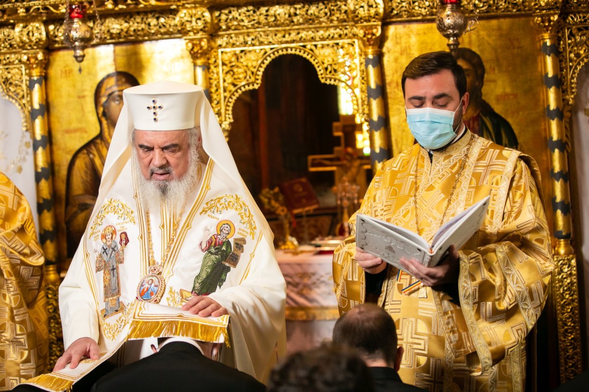 Hirotesii întru duhovnic la Paraclisul istoric al Reşedinţei Patriarhale 194927