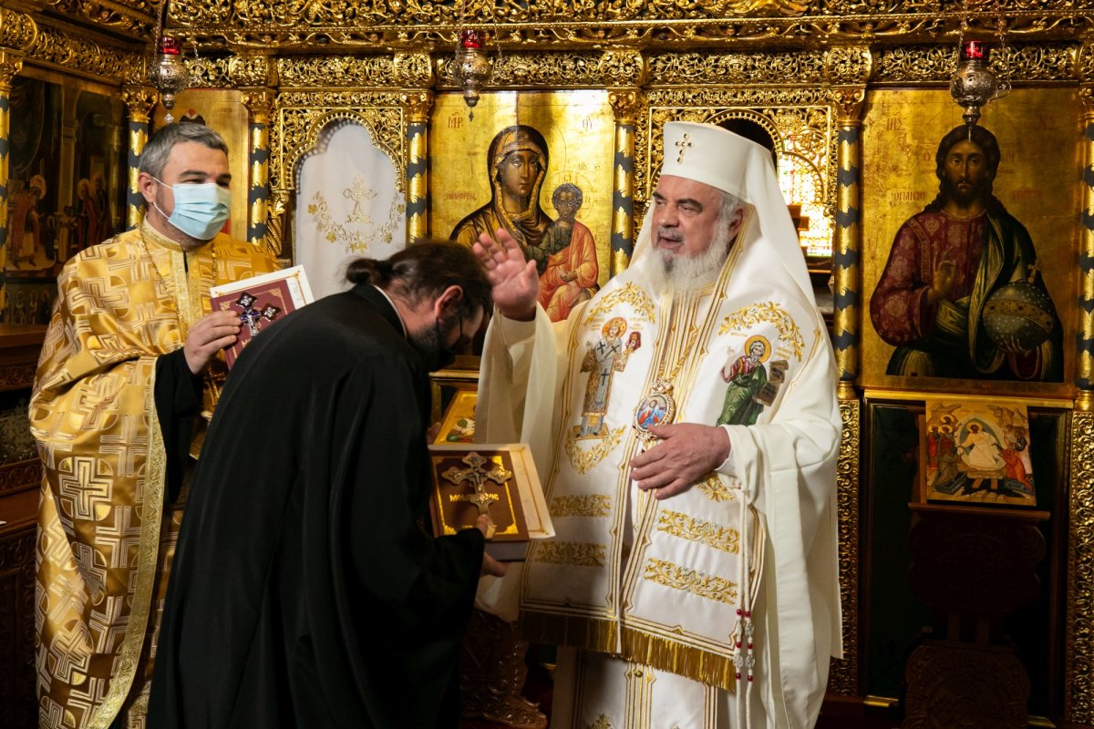 Hirotesii întru duhovnic la Paraclisul istoric al Reşedinţei Patriarhale 194938