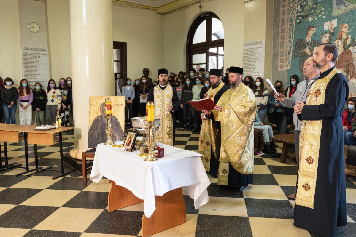 Evenimente dedicate zilei Colegiului Național „Sfântul Sava” din Capitală 195101