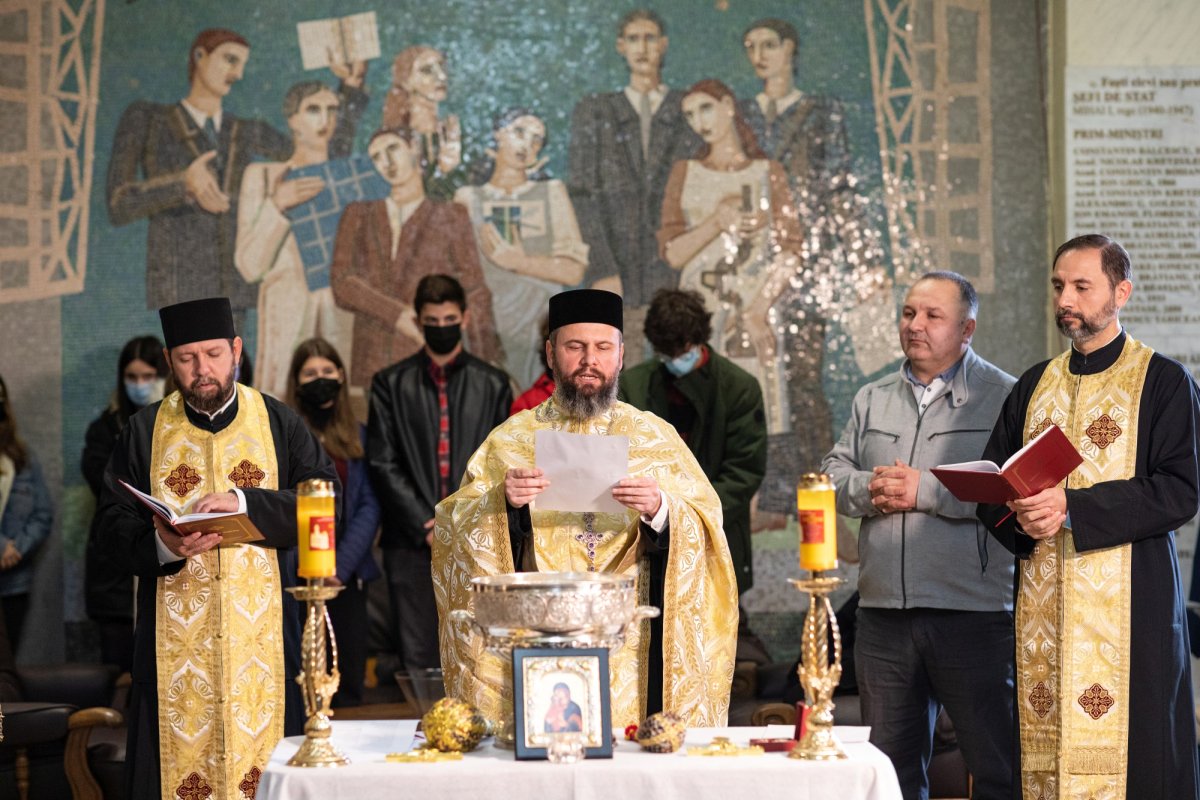 Evenimente dedicate zilei Colegiului Național „Sfântul Sava” din Capitală 195109