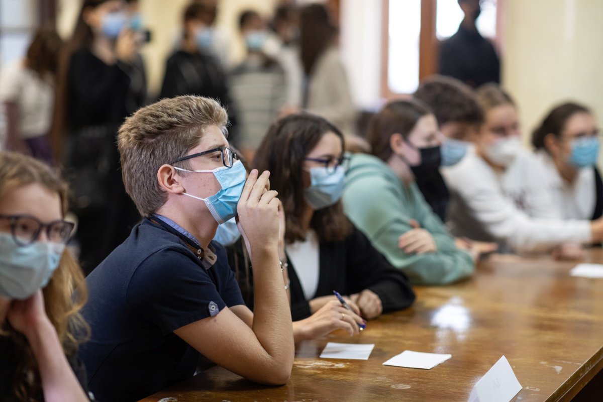 Evenimente dedicate zilei Colegiului Național „Sfântul Sava” din Capitală 195137