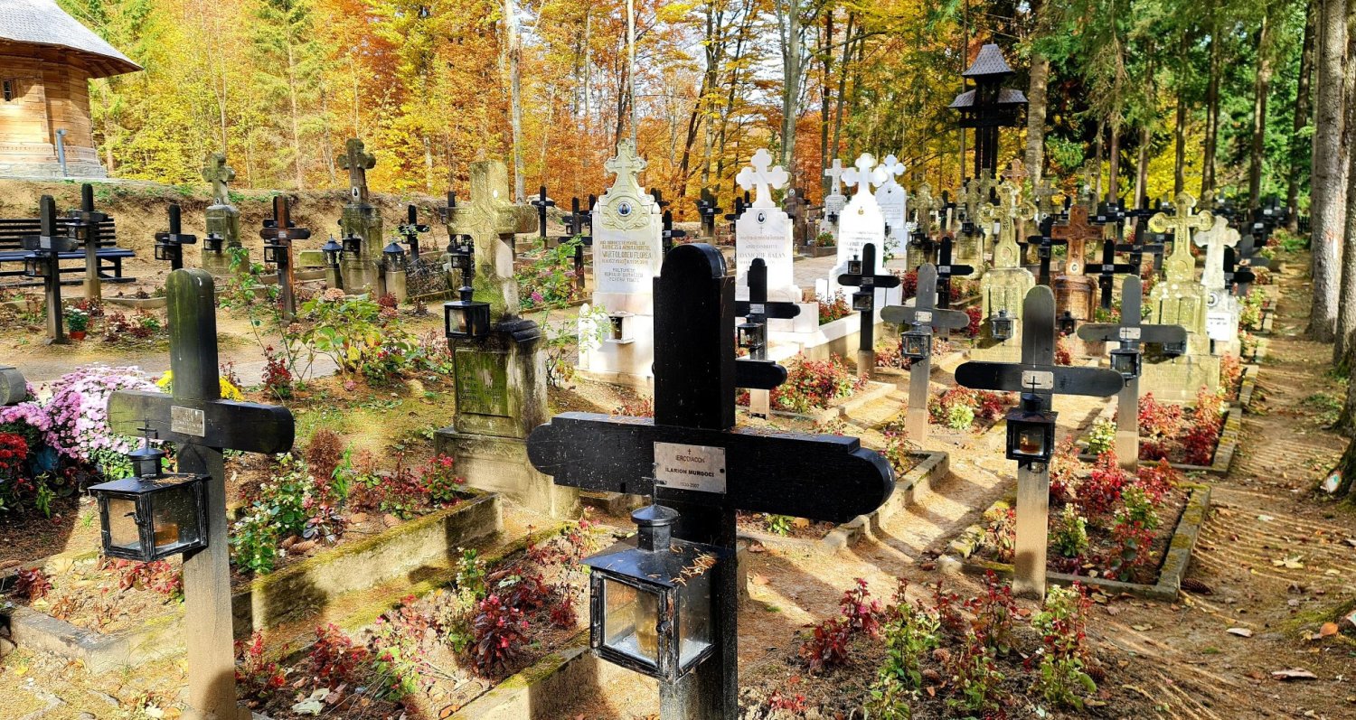 Mănăstirea Sihăstria îi pomenește mâine pe cei trei mari duhovnici pe care i-a dat României 195055