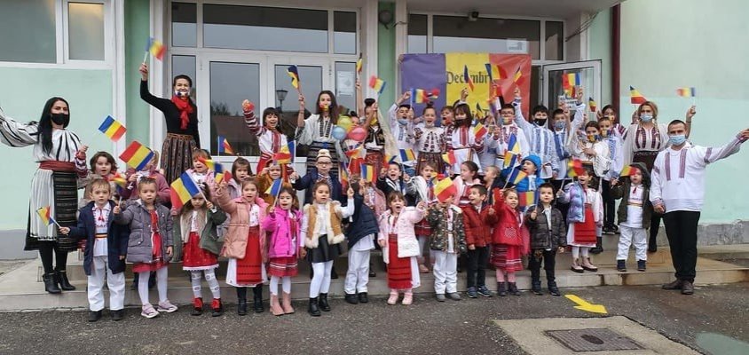 Ziua Naţională a României, marcată în învăţământul teologic din Arhiepiscopia Craiovei 195069