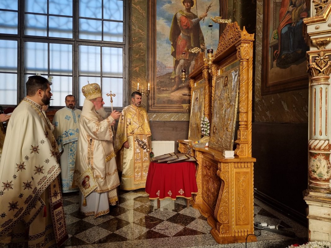 Piatră de temelie pentru capela  Parohiei „Sfânta Vineri” din Ploiești 195265