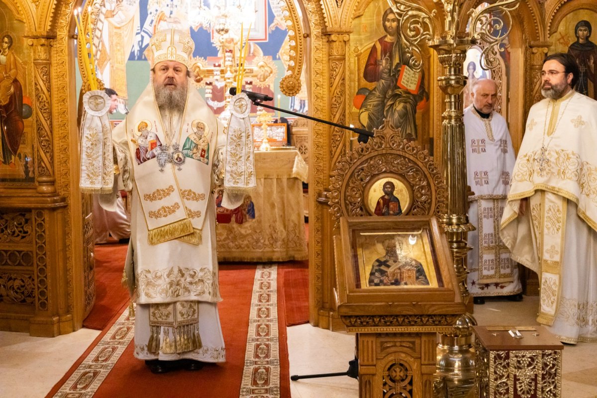 Liturghie și rugăciune de pomenire la Biserica „Sfânta Vineri” din Capitală 195535