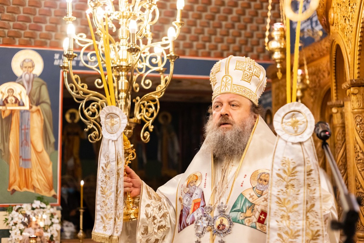 Liturghie și rugăciune de pomenire la Biserica „Sfânta Vineri” din Capitală 195537