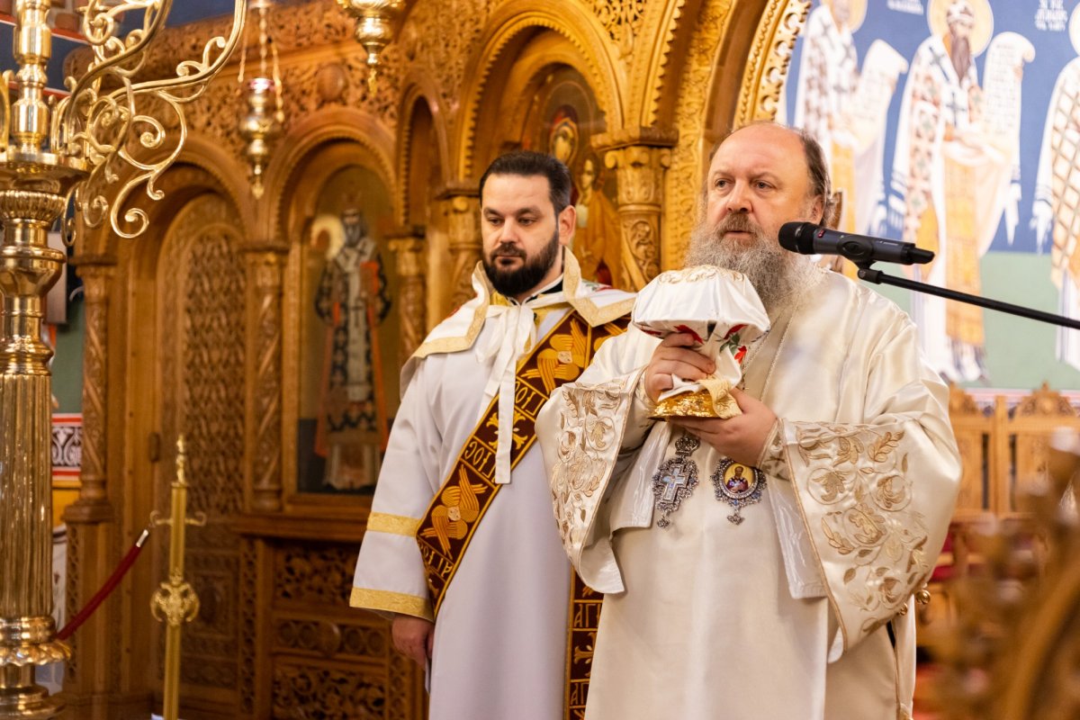 Liturghie și rugăciune de pomenire la Biserica „Sfânta Vineri” din Capitală 195543