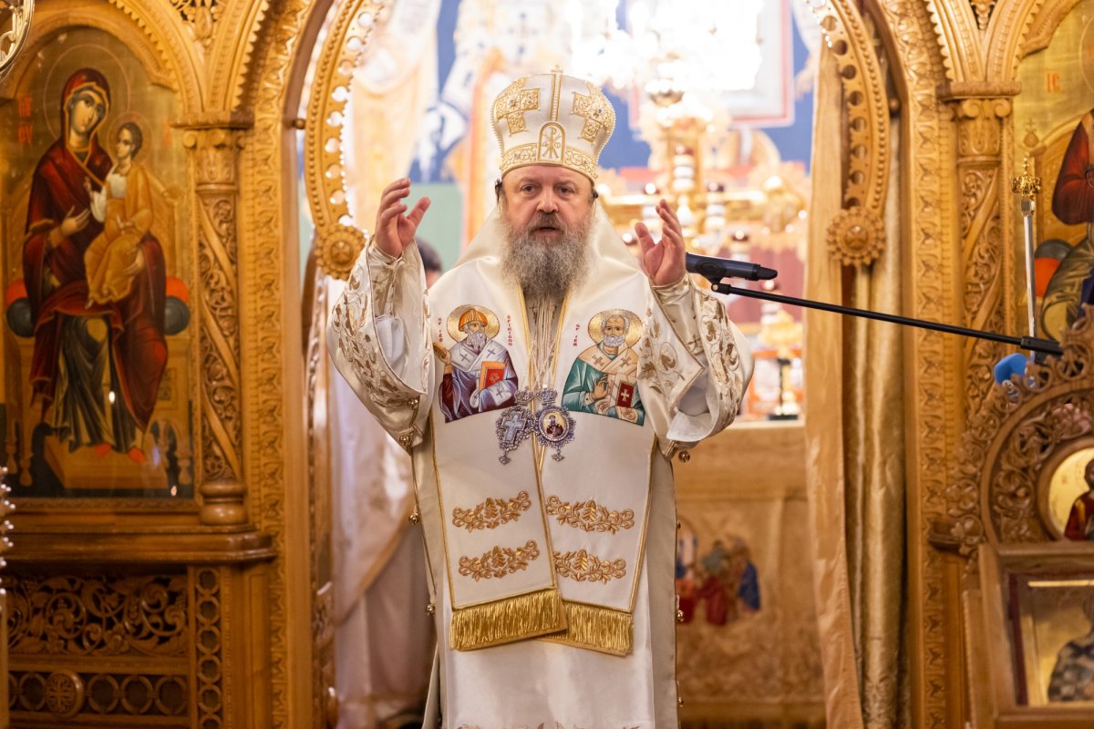 Liturghie și rugăciune de pomenire la Biserica „Sfânta Vineri” din Capitală 195555