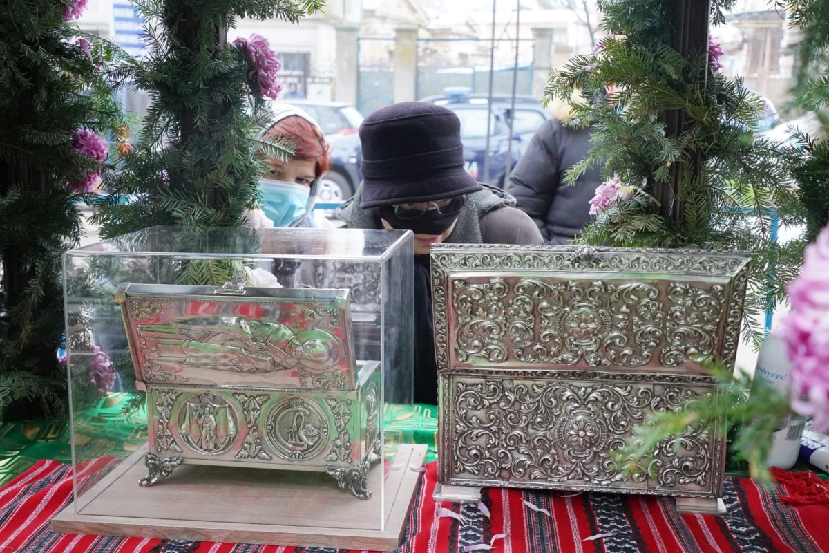 Praznicul Sfântului Ierarh Nicolae la Brăila 195617