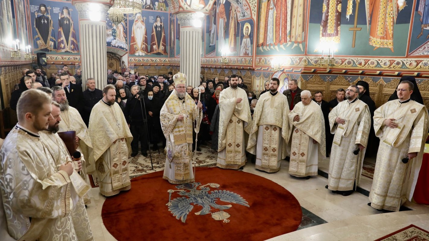 Sărbătoare la Mănăstirea Rohia din Maramureş 195786