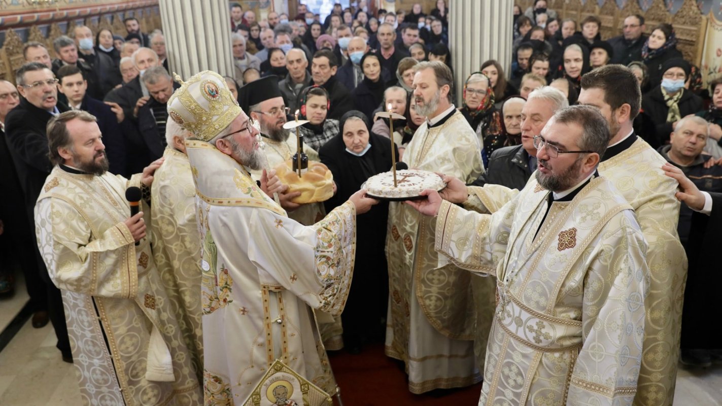 Sărbătoare la Mănăstirea Rohia din Maramureş 195787