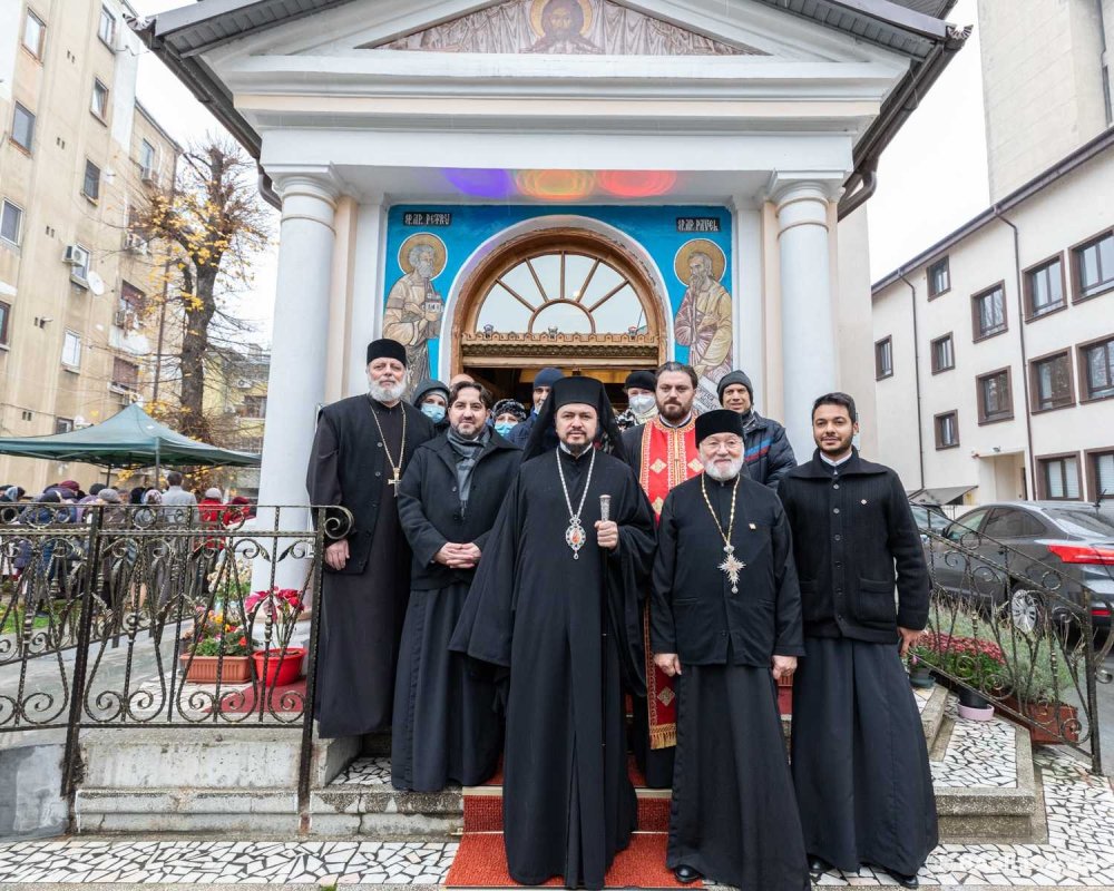 Veșmântul Sfintei Filofteia cinstit la Parohia Oborul Vechi din Capitală 195823