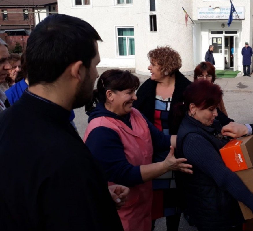 Activităţi filantropice în Arhiepiscopia Râmnicului 195899