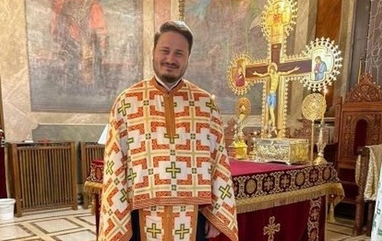 Revista presei 196086