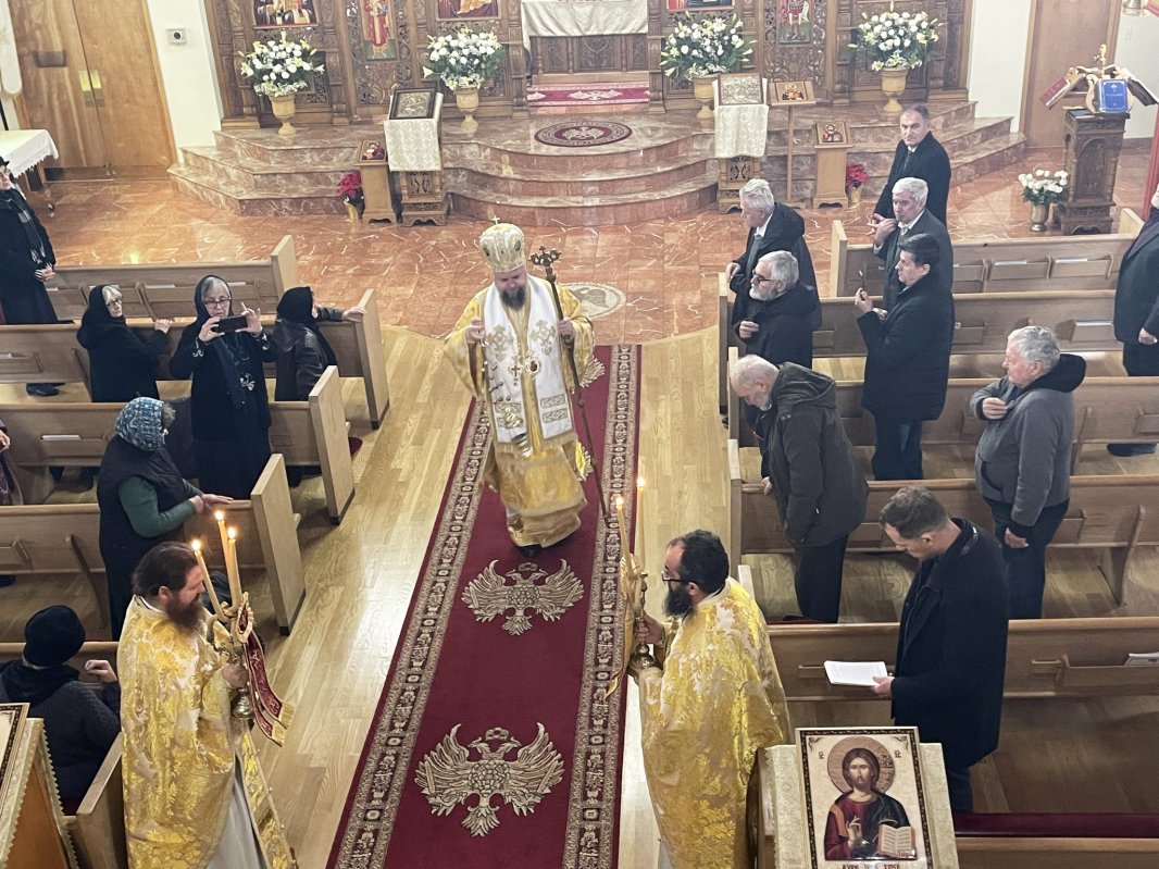 Sfântul Ierarh Nicolae serbat la Catedrala Mitropolitană din Chicago, SUA 196090
