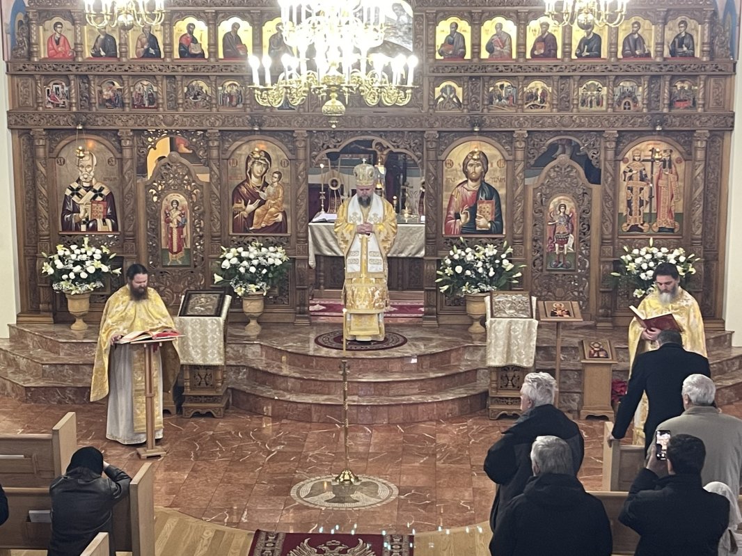 Sfântul Ierarh Nicolae serbat la Catedrala Mitropolitană din Chicago, SUA 196091