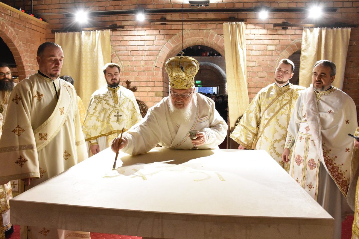 Biserica Parohiei „Sfântul Matei” din Cluj-Napoca a fost târnosită 196351