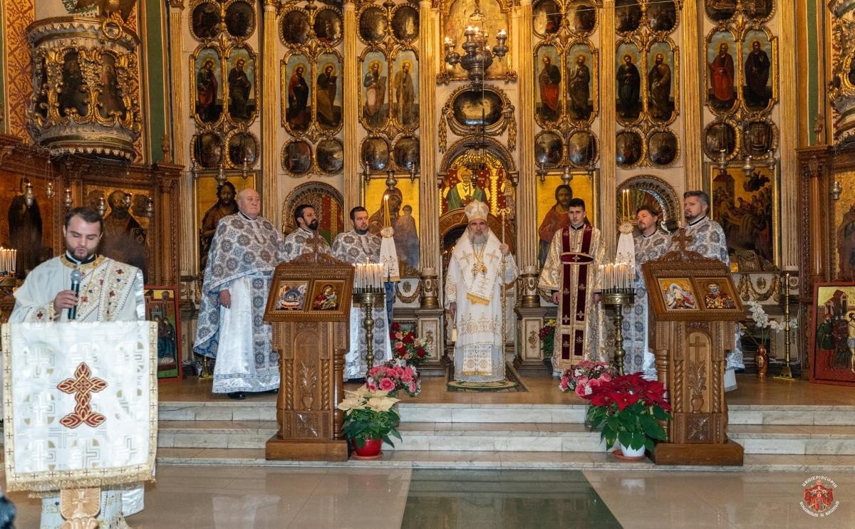 Hramul de iarnă al parohiei romașcane Precista Mare 196358