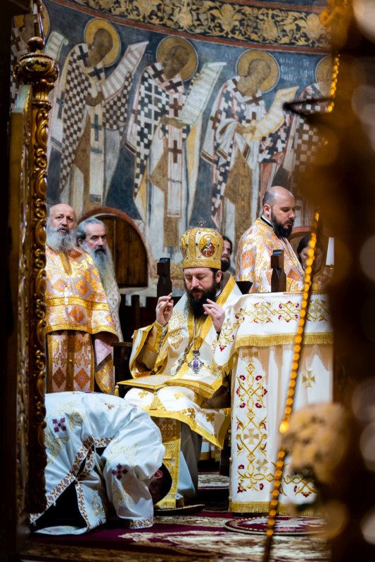Seminarul Teologic Liceal Ortodox „Mitropolitul Dosoftei” din Suceava și-a cinstit ocrotitorul 196511