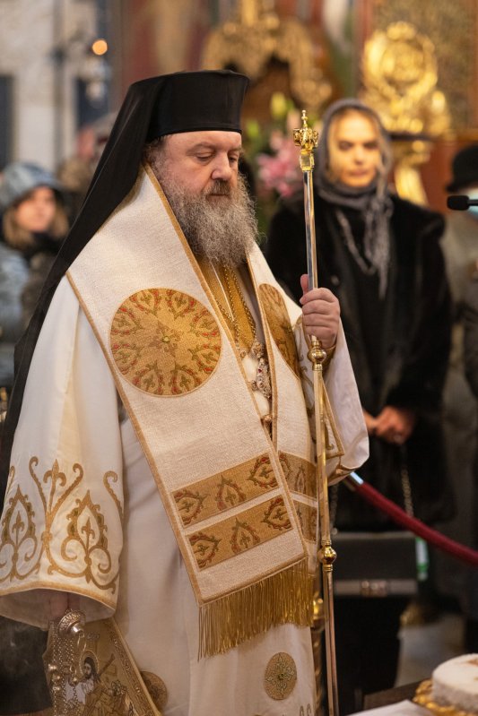 Artiştii români pomeniţi la Mănăstirea Radu Vodă 196626