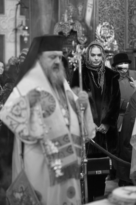 Artiştii români pomeniţi la Mănăstirea Radu Vodă 196627