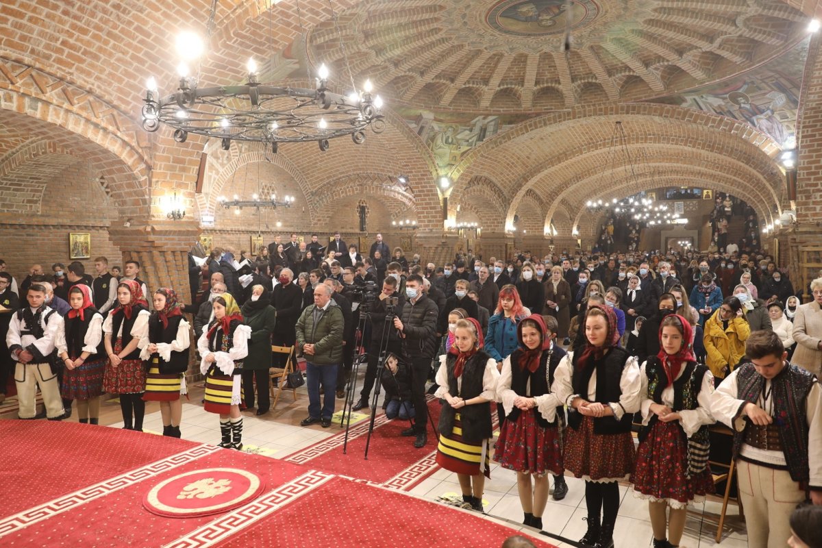 „Atunci când Dumnezeu ne cheamă, să-I răspundem” 196526