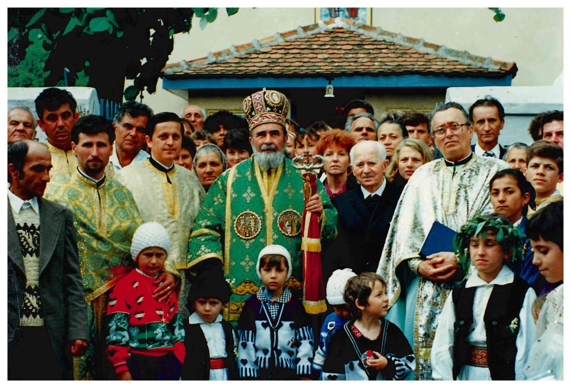 Ierarhul Emilian Birdaş în recunoștința urmașului de astăzi 196660