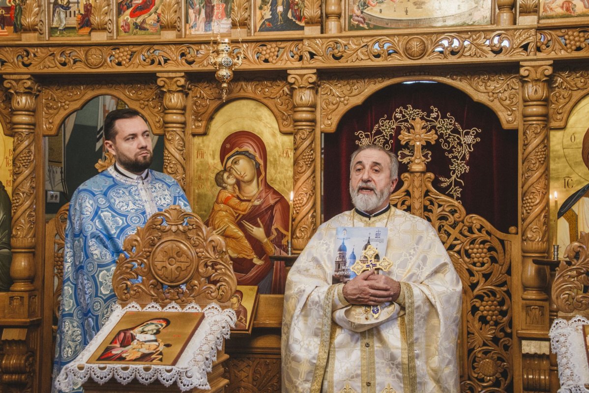 O nouă parohie în Popricani - Iași 196858