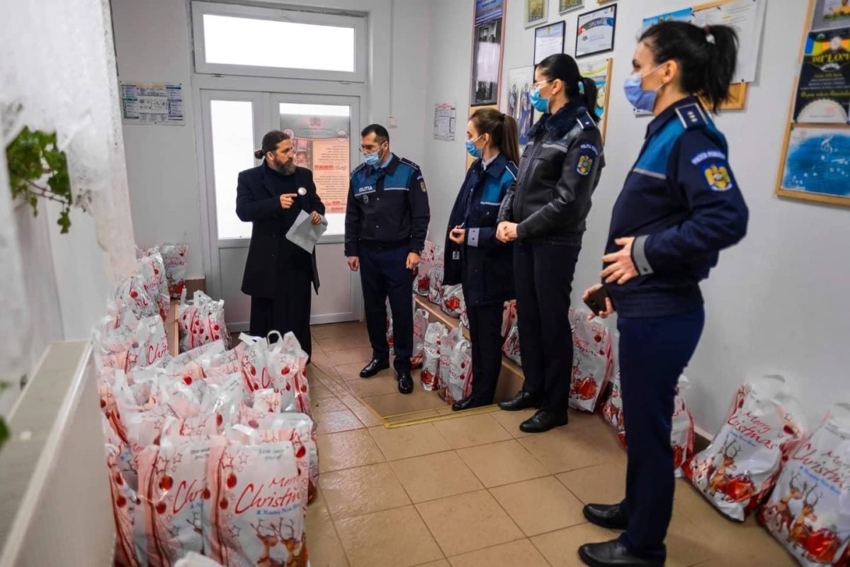 Campania umanitară „Ghetuțele lui Moș Nicolae” a ajuns la final 197295