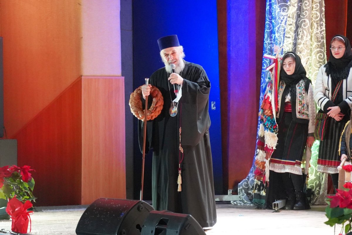 Festival de obiceiuri şi tradiţii de Crăciun la Galaţi 197470