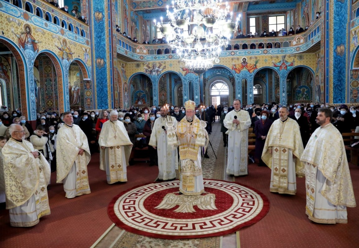Sărbătoare în Parohia „Naşterea Domnului” din Baia Mare 197725