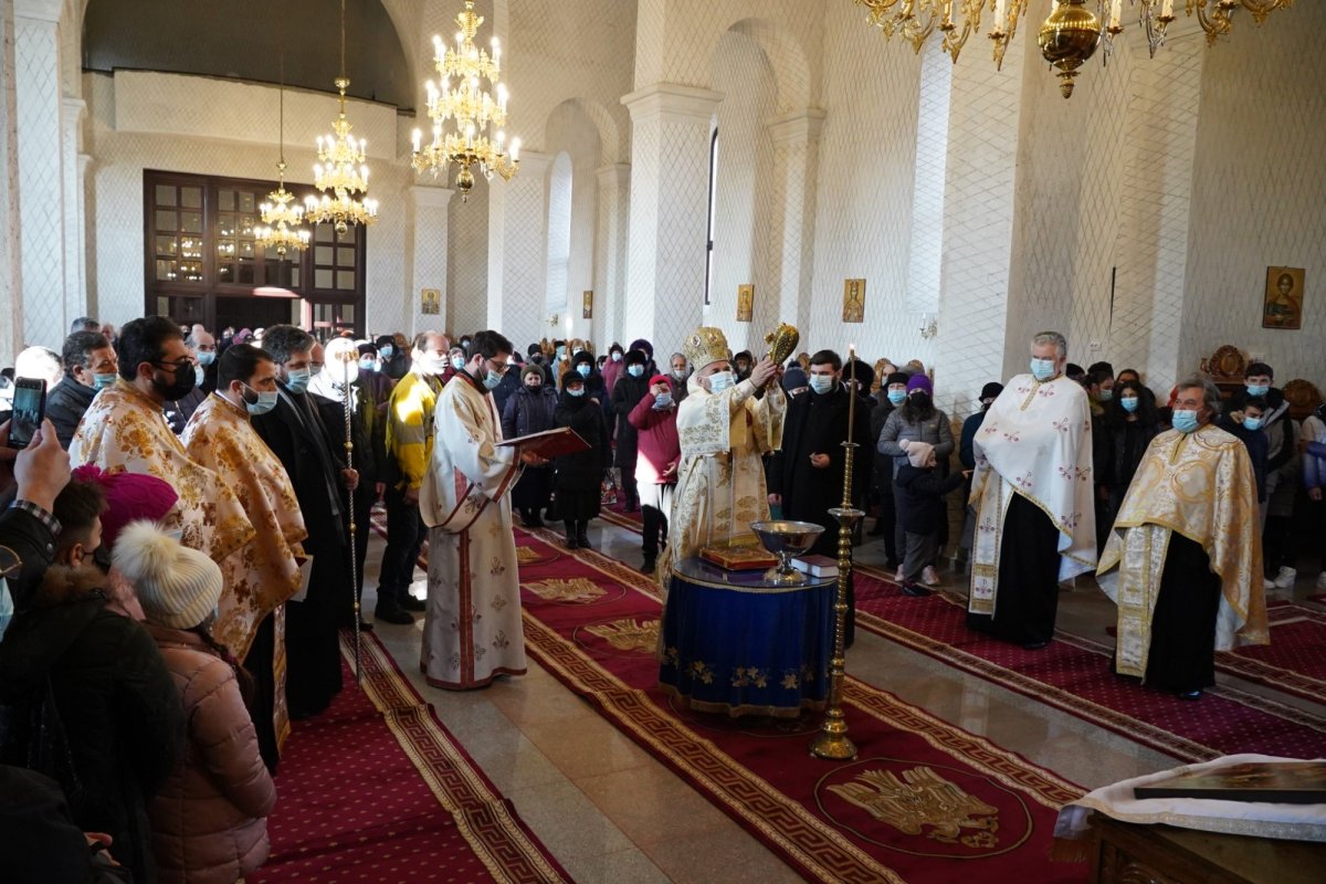 Binecuvântarea Bisericii „Sfântul Ioan Botezătorul” din Galaţi 198209