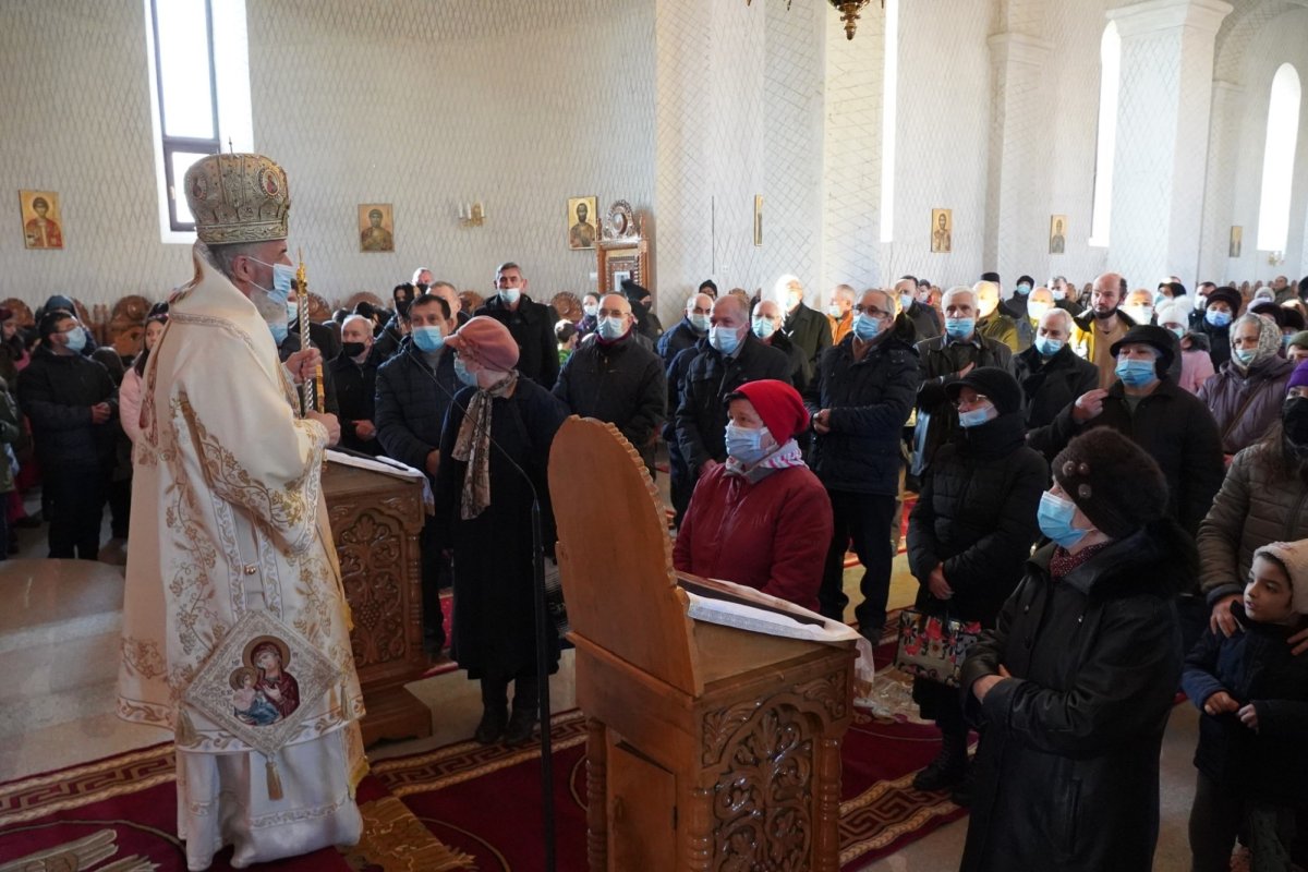 Binecuvântarea Bisericii „Sfântul Ioan Botezătorul” din Galaţi 198212